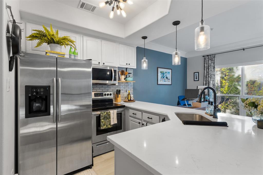 5702 Hudson Street, Unit 6 Dallas, TX 75206 - Photo 6 of 39