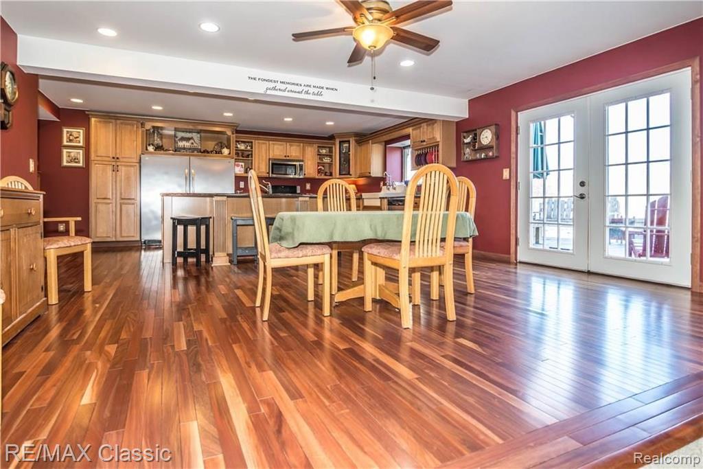 18510 Ridge Road Northville, MI 48168 - Photo 21 of 55