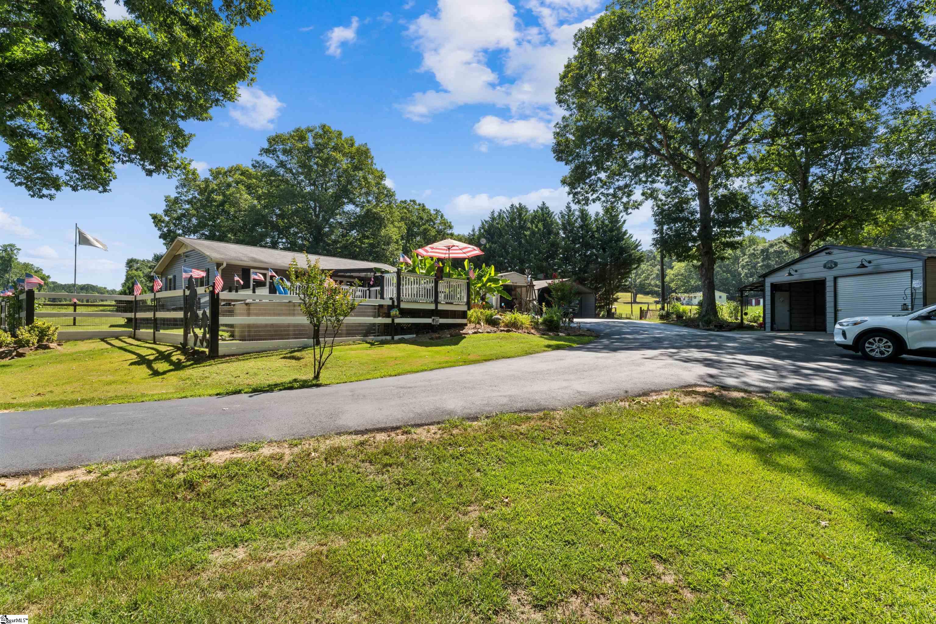 1210 Cooper Bridge Road Woodruff, SC 29388 - Photo 21 of 44