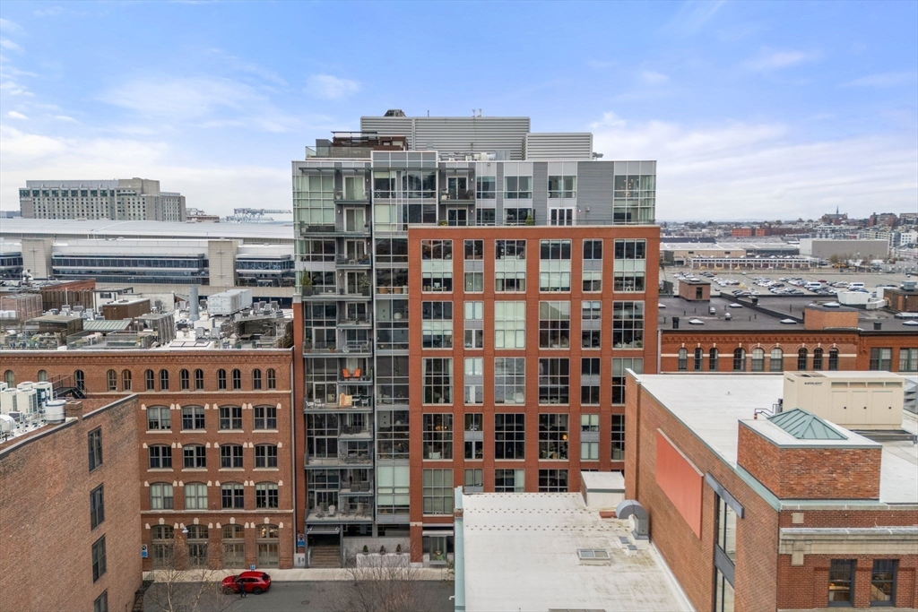 25 Channel Center Street, Unit 807 Boston, MA 02210 - Photo 23 of 26