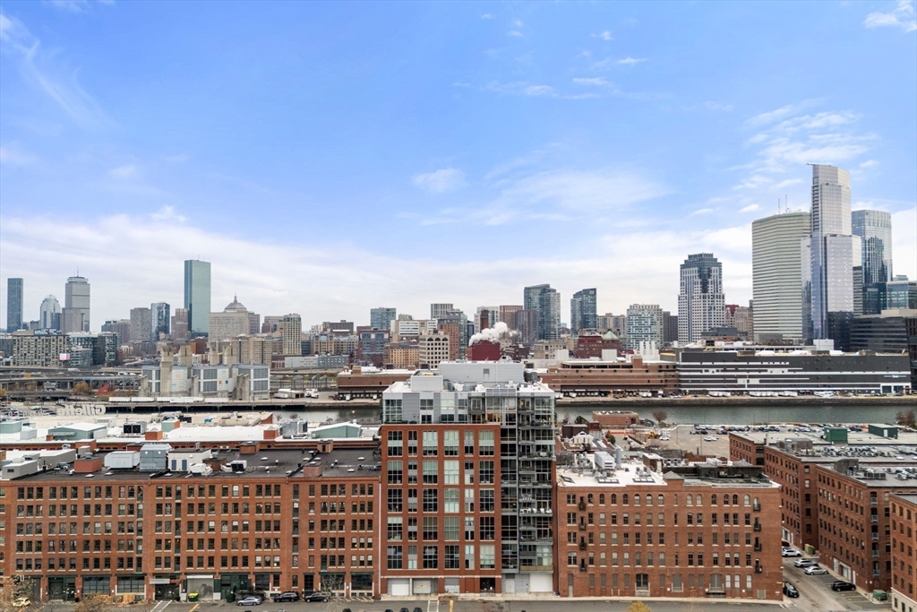 25 Channel Center Street, Unit 807 Boston, MA 02210 - Photo 24 of 26