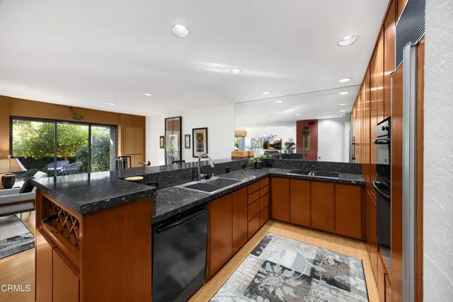 $1,450,000 | 200 Arroyo Terrace, Pasadena, CA 91103