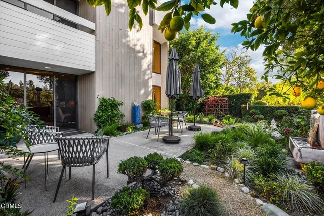 $1,450,000 | 200 Arroyo Terrace, Pasadena, CA 91103