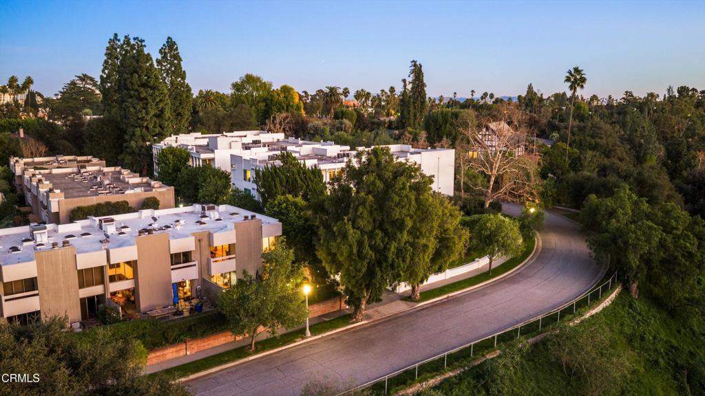 200 Arroyo Terrace Pasadena, CA 91103 - Photo 59 of 66 068-12_200 Arroyo TWILIGHT