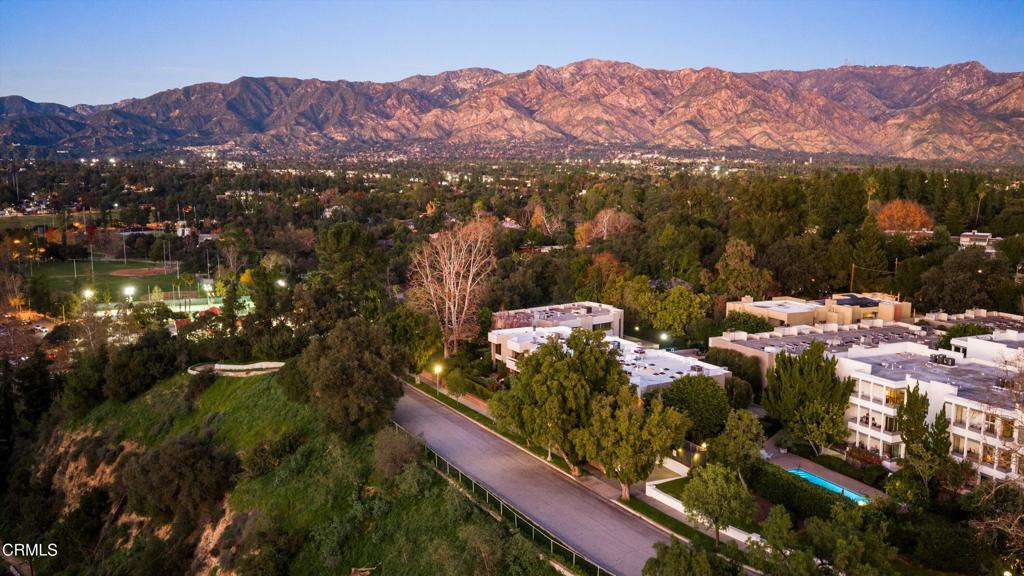 200 Arroyo Terrace Pasadena, CA 91103 - Photo 60 of 66 070-13_200 Arroyo TWILIGHT