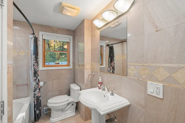 $869,900 | 14 Raylen Avenue, Peabody, MA 01960