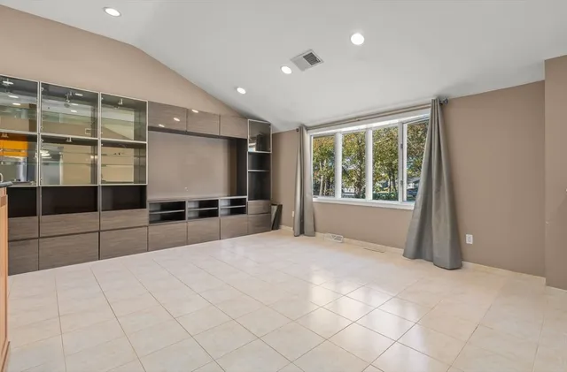 $869,900 | 14 Raylen Avenue, Peabody, MA 01960