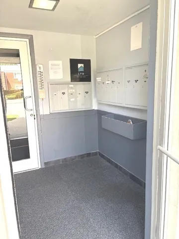 $1,580 | 4659 Dobson Street, Unit 1A, Skokie, IL 60076