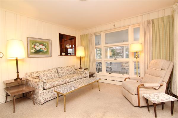 6 Country Club Road Stoneham, MA 02180 - Photo 12 of 25 Gallery Image 12