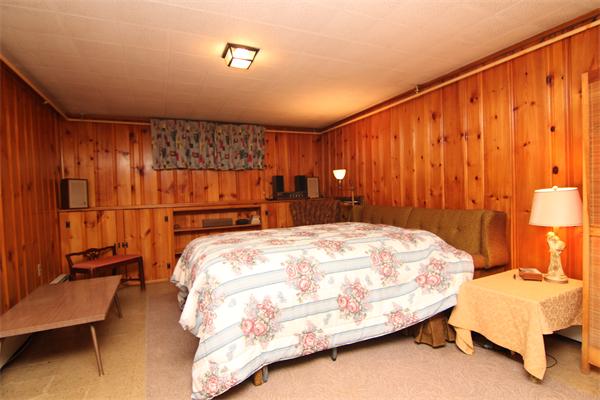 6 Country Club Road Stoneham, MA 02180 - Photo 17 of 25 Gallery Image 17