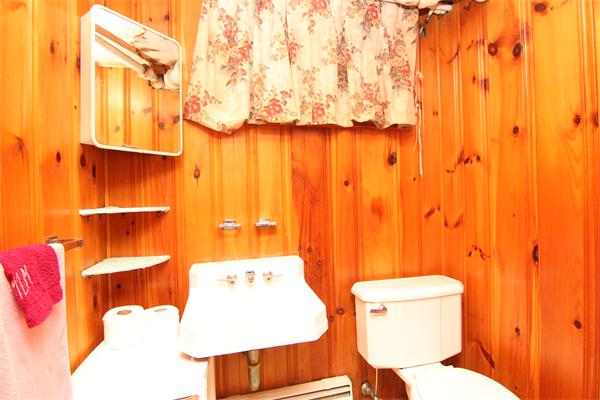 6 Country Club Road Stoneham, MA 02180 - Photo 20 of 25 Gallery Image 20