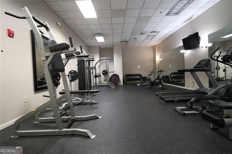 32 Peachtree Street, Unit 1601 Atlanta, GA 30303 - Photo 30 of 55 a view of a room with gym equipment
