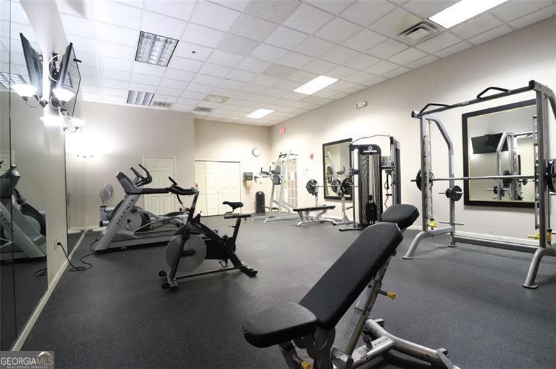 32 Peachtree Street, Unit 1601 Atlanta, GA 30303 - Photo 32 of 55 a view of a room with gym equipment