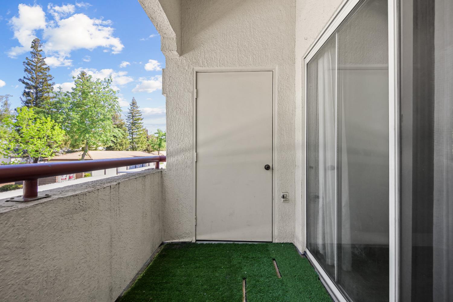 8020 Walerga Road, Unit 1090 Antelope, CA 95843 - Photo 21 of 24 a view of outdoor space and yard