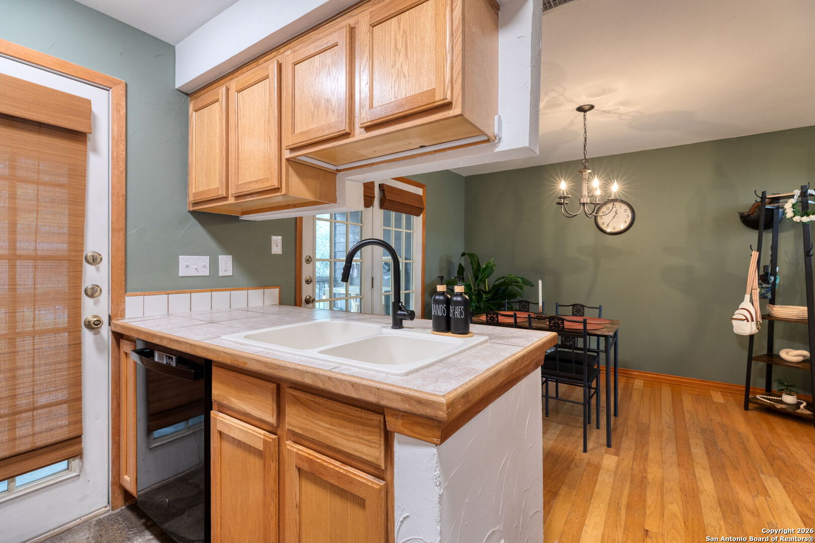 8655 Datapoint, Unit 506 San Antonio, TX 78229 - Photo 6 of 18