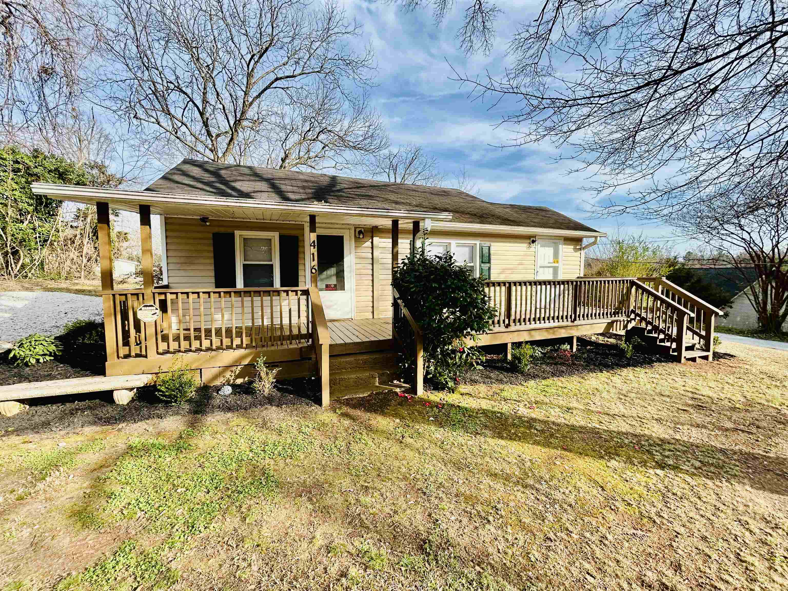 416 Wood Road Taylors, SC 29687 - Photo 2 of 14