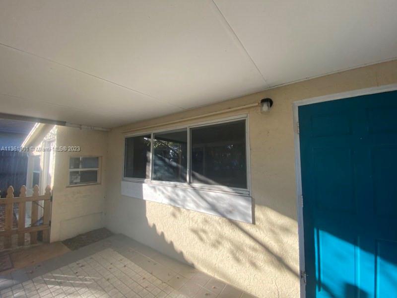 363 Glouchester Street Boca Raton, FL 33487 - Photo 4 of 13 a view of an empty room