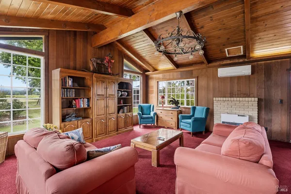 $869,000 | 4720 Clark Drive, Kelseyville, CA 95451