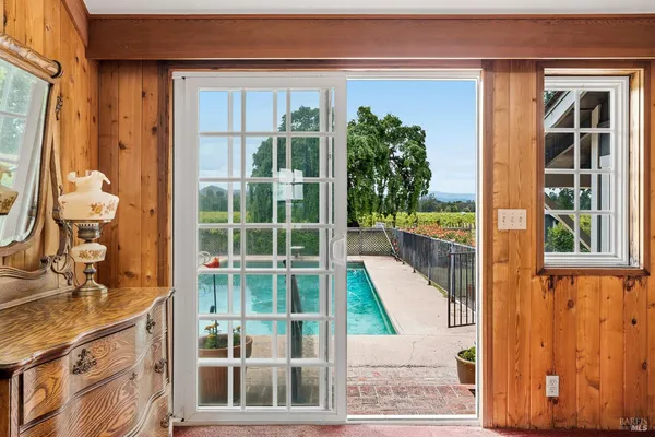 $869,000 | 4720 Clark Drive, Kelseyville, CA 95451