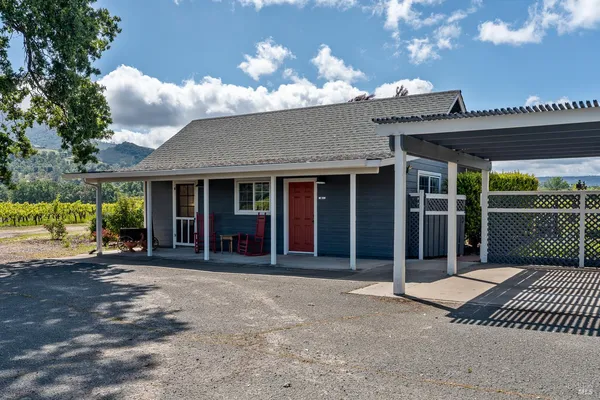 $869,000 | 4720 Clark Drive, Kelseyville, CA 95451