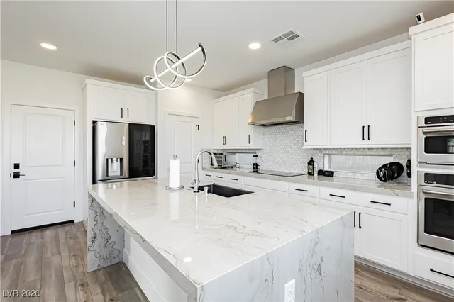 $3,900 | 6124 Redstone Hls Drive, Las Vegas, NV 89148