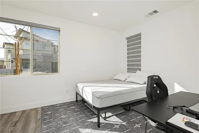 $3,900 | 6124 Redstone Hls Drive, Las Vegas, NV 89148