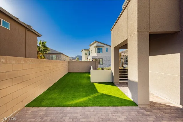 $3,900 | 6124 Redstone Hls Drive, Las Vegas, NV 89148