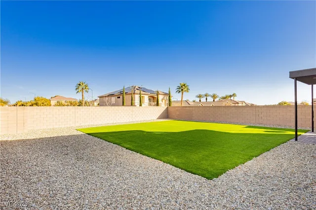 $3,900 | 6124 Redstone Hls Drive, Las Vegas, NV 89148