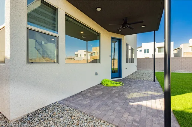 $3,900 | 6124 Redstone Hls Drive, Las Vegas, NV 89148