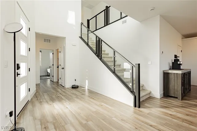 $3,900 | 6124 Redstone Hls Drive, Las Vegas, NV 89148