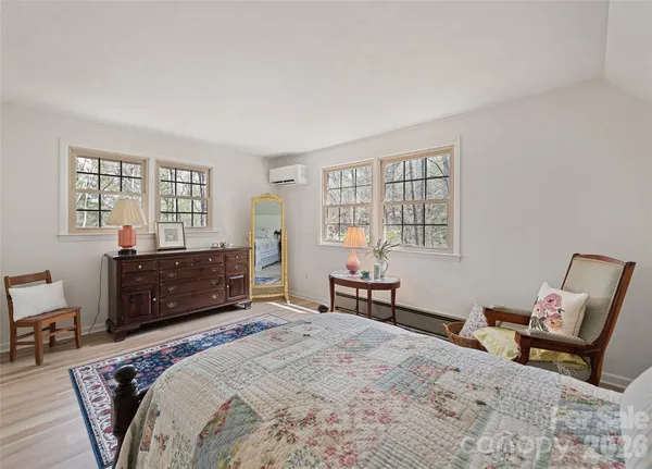 $529,900 | Undisclosed Address, Cullowhee, NC 28723