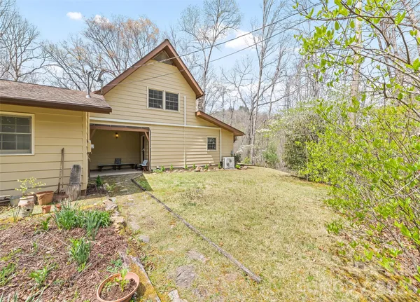 $529,900 | Undisclosed Address, Cullowhee, NC 28723