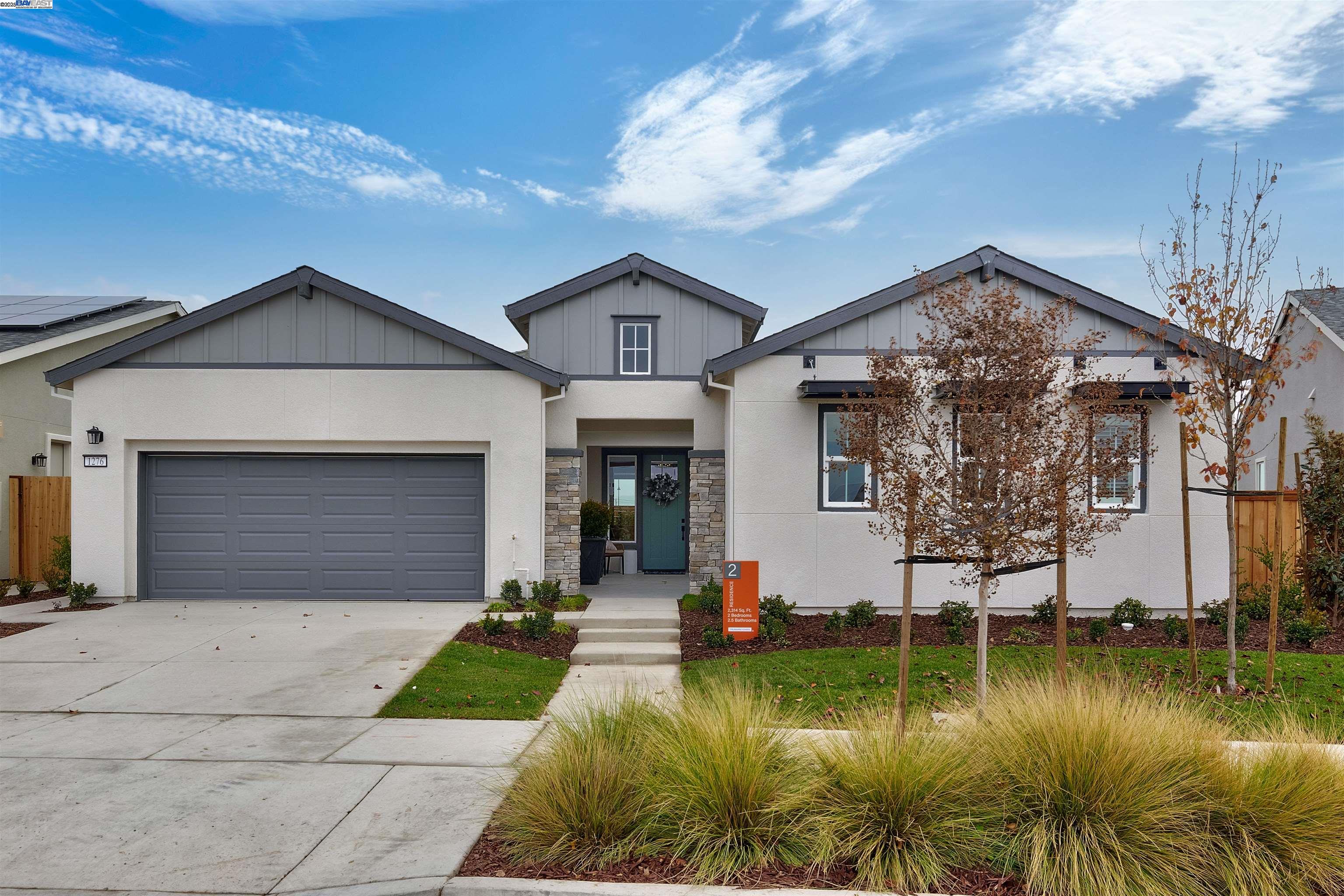 1371 Crescent Avenue Manteca, CA 95336 - Photo 1 of 55