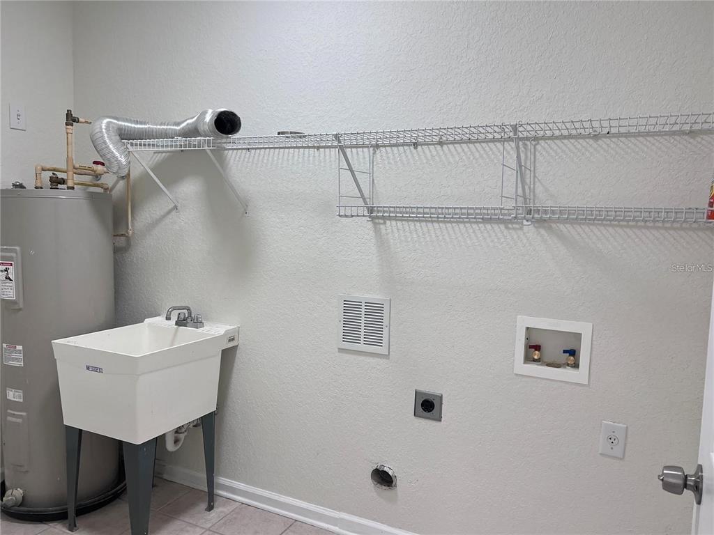 7330 Cypress Grove Road, Unit 74 Orlando, FL 32819 - Photo 27 of 30
