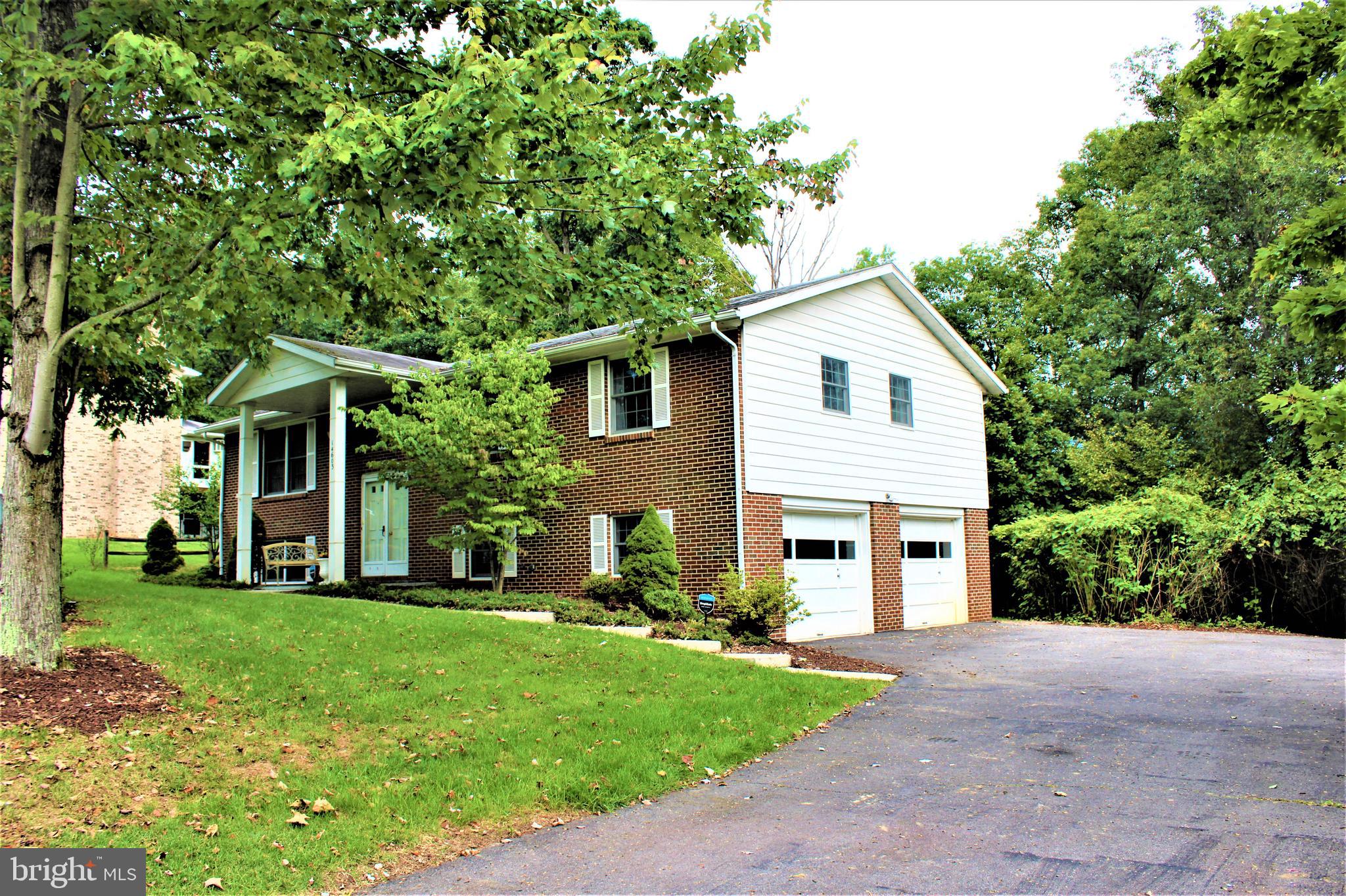 14603 Viewcrest Road Southwest Cumberland, MD 21502 - Photo 4 of 79 Front Right Side View 1