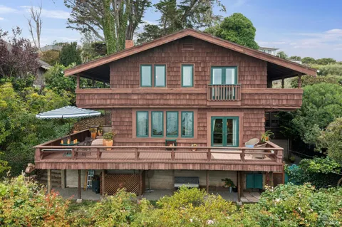 $4,750,000 | 30 Terrace Avenue, Bolinas, CA 94924