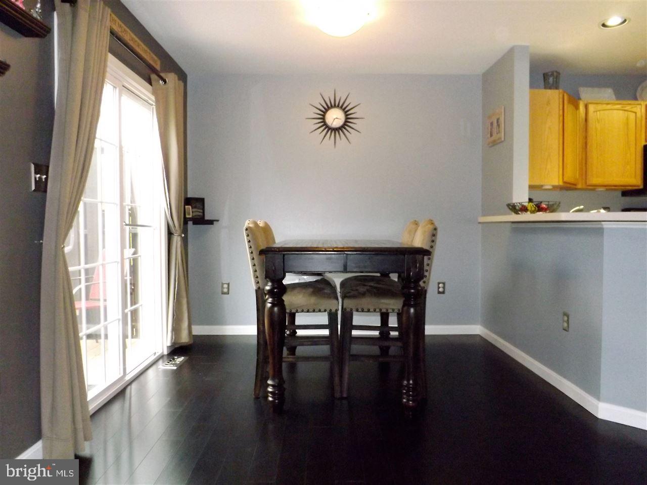 153 Oaklea Road Harrisburg, PA 17110 - Photo 4 of 25 Gallery Image 4