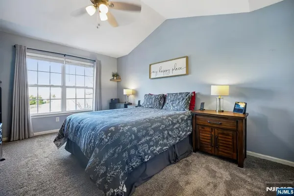 $429,000 | 37 Mountainside Drive, Pompton Lakes, NJ 07442