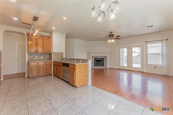 $2,000 | 514 Prospector Trail, Harker Heights, TX 76548