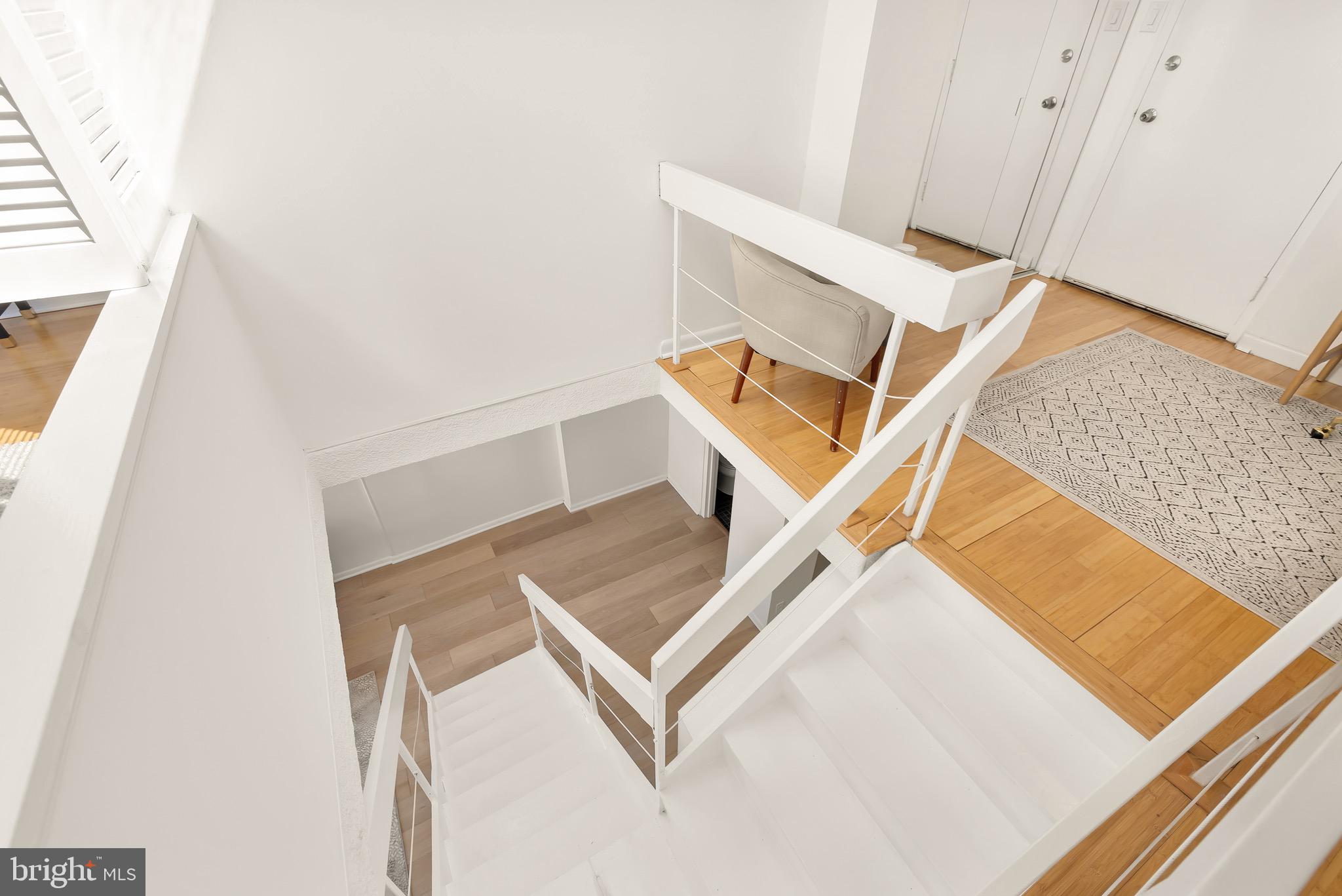 1800 R Street Northwest, Unit 807 Washington, DC 20009 - Photo 14 of 23 a view of an entryway