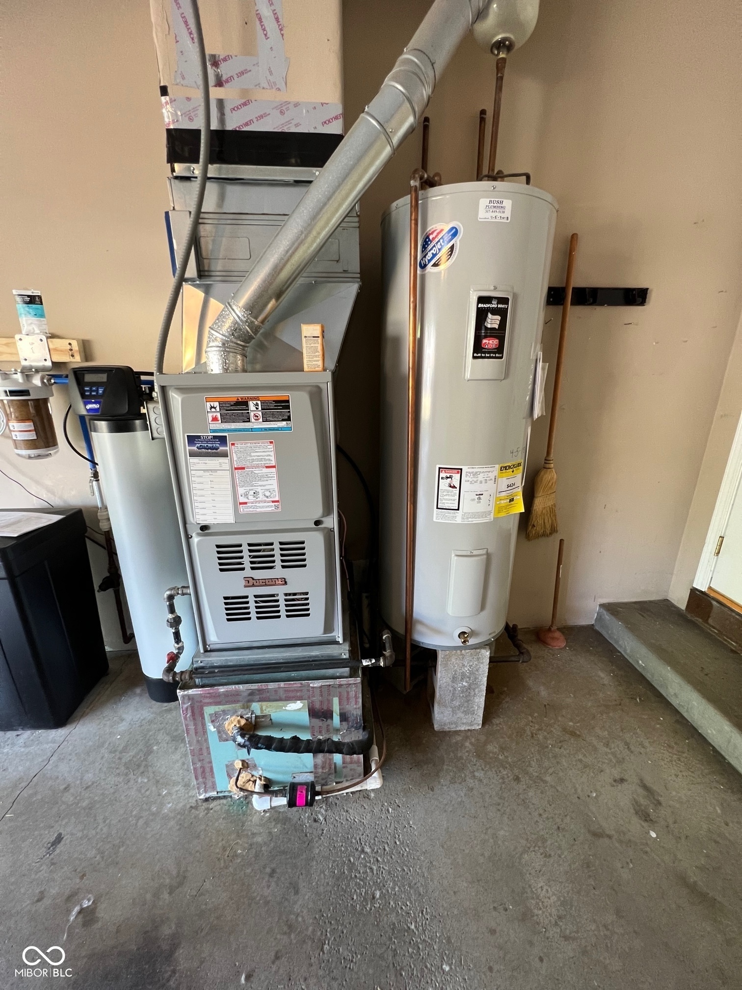 810 Sunblest Boulevard Fishers, IN 46038 - Photo 13 of 14