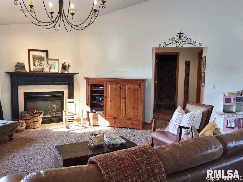 5309 Manhattan Drive Springfield, IL 62711 - Photo 16 of 32
