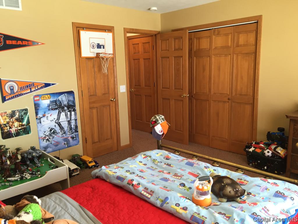 5309 Manhattan Drive Springfield, IL 62711 - Photo 23 of 32