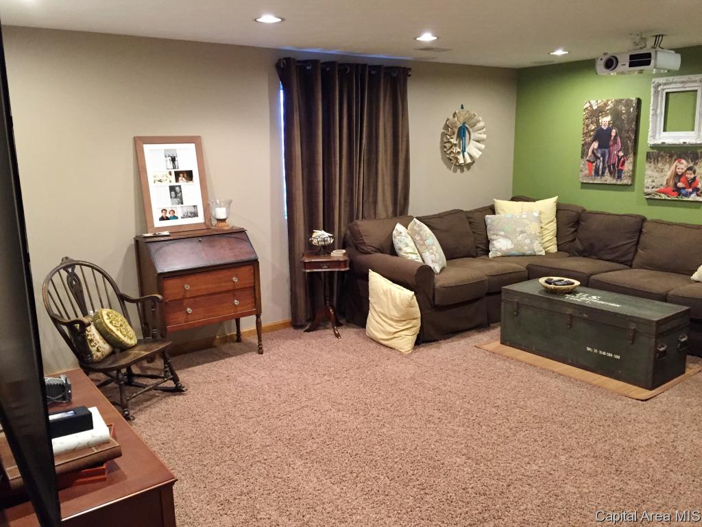 5309 Manhattan Drive Springfield, IL 62711 - Photo 27 of 32