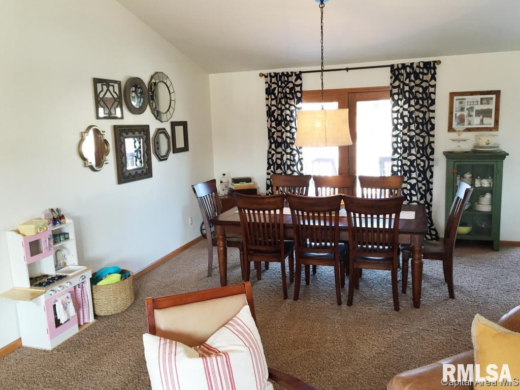 5309 Manhattan Drive Springfield, IL 62711 - Photo 10 of 32