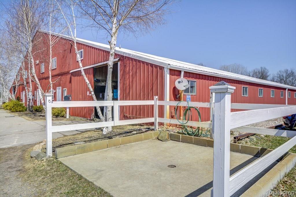 2422 Hosner Road Oxford, MI 48370 - Photo 14 of 39 105.jpg