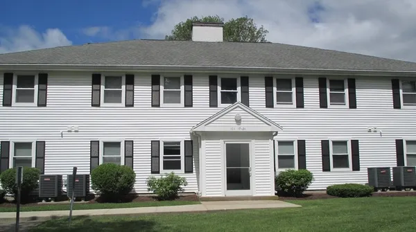 $2,150 | 104 Norton Avenue, Unit 22, Easton, MA 02375