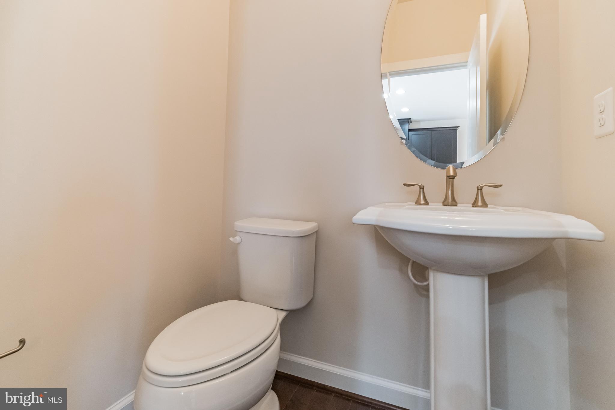 11391 Ridgeline Road Fairfax, VA 22030 - Photo 17 of 37