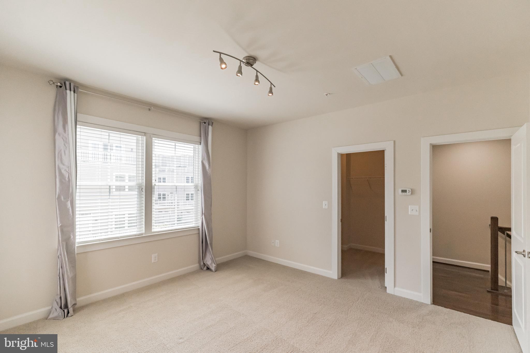 11391 Ridgeline Road Fairfax, VA 22030 - Photo 20 of 37