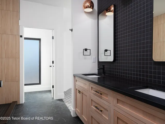 $1,525,000 | 1601 Jackrabbit Lane, Driggs, ID 83422